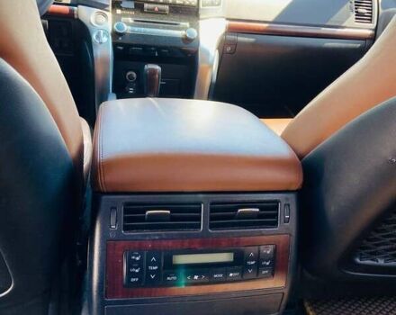 Белый Тойота Ленд Крузер, объемом двигателя 4.5 л и пробегом 102 тыс. км за 51000 $, фото 4 на Automoto.ua