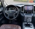 Белый Тойота Ленд Крузер, объемом двигателя 4.46 л и пробегом 301 тыс. км за 44950 $, фото 83 на Automoto.ua