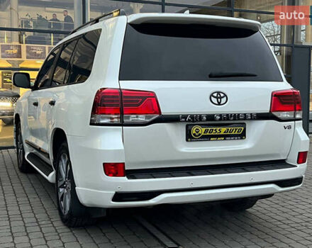Белый Тойота Ленд Крузер, объемом двигателя 4.46 л и пробегом 225 тыс. км за 47000 $, фото 4 на Automoto.ua