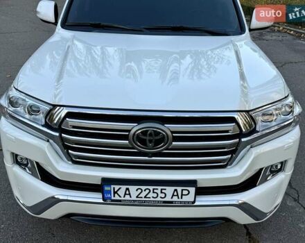 Белый Тойота Ленд Крузер, объемом двигателя 4.46 л и пробегом 301 тыс. км за 44950 $, фото 32 на Automoto.ua