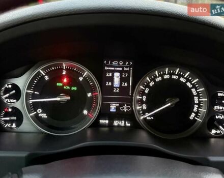 Белый Тойота Ленд Крузер, объемом двигателя 4.46 л и пробегом 301 тыс. км за 44950 $, фото 109 на Automoto.ua