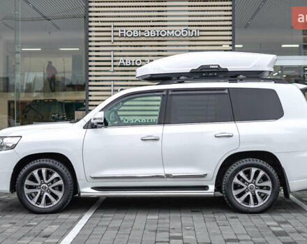 Білий Тойота Ленд Крузер, об'ємом двигуна 4.61 л та пробігом 51 тис. км за 52098 $, фото 2 на Automoto.ua