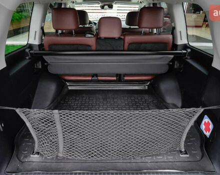 Білий Тойота Ленд Крузер, об'ємом двигуна 4.61 л та пробігом 51 тис. км за 52098 $, фото 9 на Automoto.ua