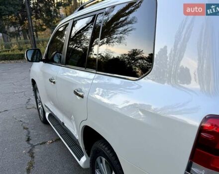 Белый Тойота Ленд Крузер, объемом двигателя 4.46 л и пробегом 301 тыс. км за 44950 $, фото 41 на Automoto.ua