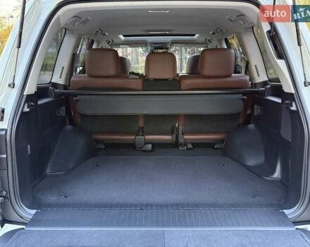 Белый Тойота Ленд Крузер, объемом двигателя 4.46 л и пробегом 301 тыс. км за 44950 $, фото 74 на Automoto.ua