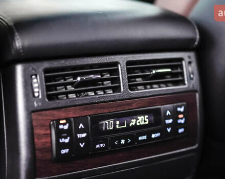 Білий Тойота Ленд Крузер, об'ємом двигуна 4.61 л та пробігом 51 тис. км за 52098 $, фото 43 на Automoto.ua