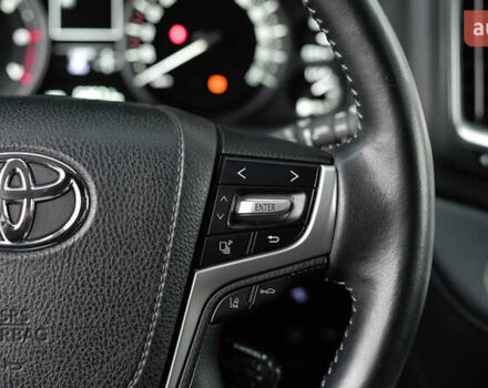 Білий Тойота Ленд Крузер, об'ємом двигуна 4.61 л та пробігом 51 тис. км за 52098 $, фото 27 на Automoto.ua