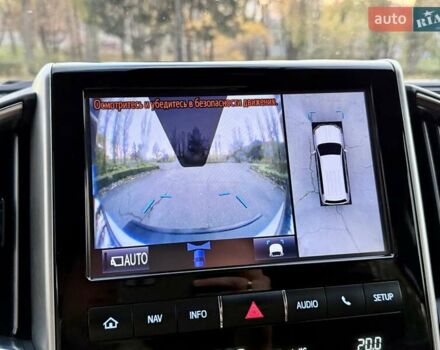 Белый Тойота Ленд Крузер, объемом двигателя 4.46 л и пробегом 301 тыс. км за 44950 $, фото 106 на Automoto.ua