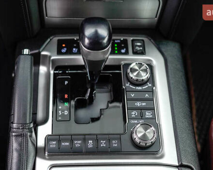 Білий Тойота Ленд Крузер, об'ємом двигуна 4.61 л та пробігом 51 тис. км за 52098 $, фото 42 на Automoto.ua