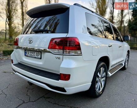 Белый Тойота Ленд Крузер, объемом двигателя 4.46 л и пробегом 301 тыс. км за 44950 $, фото 26 на Automoto.ua