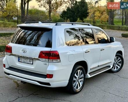Белый Тойота Ленд Крузер, объемом двигателя 4.46 л и пробегом 301 тыс. км за 44950 $, фото 19 на Automoto.ua