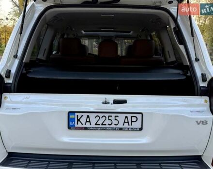 Белый Тойота Ленд Крузер, объемом двигателя 4.46 л и пробегом 301 тыс. км за 44950 $, фото 72 на Automoto.ua