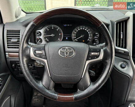 Білий Тойота Ленд Крузер, об'ємом двигуна 4.46 л та пробігом 245 тис. км за 44500 $, фото 20 на Automoto.ua