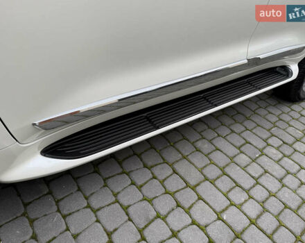 Білий Тойота Ленд Крузер, об'ємом двигуна 4.46 л та пробігом 245 тис. км за 44500 $, фото 51 на Automoto.ua