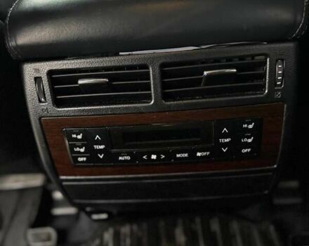 Белый Тойота Ленд Крузер, объемом двигателя 4.46 л и пробегом 192 тыс. км за 54555 $, фото 18 на Automoto.ua