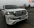 Белый Тойота Ленд Крузер, объемом двигателя 4.46 л и пробегом 192 тыс. км за 54555 $, фото 1 на Automoto.ua