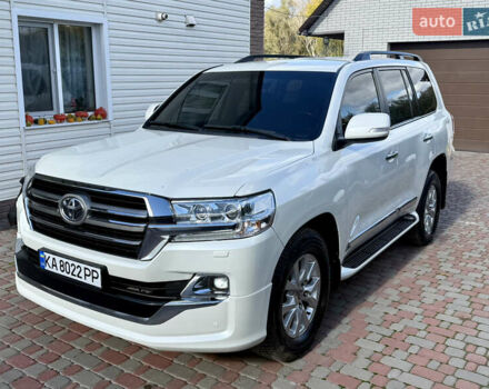 Белый Тойота Ленд Крузер, объемом двигателя 4.46 л и пробегом 195 тыс. км за 44999 $, фото 2 на Automoto.ua