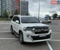 Білий Тойота Ленд Крузер, об'ємом двигуна 4.46 л та пробігом 272 тис. км за 41500 $, фото 1 на Automoto.ua