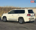 Белый Тойота Ленд Крузер, объемом двигателя 4.46 л и пробегом 250 тыс. км за 44999 $, фото 2 на Automoto.ua