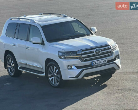 Белый Тойота Ленд Крузер, объемом двигателя 4.46 л и пробегом 250 тыс. км за 44999 $, фото 3 на Automoto.ua