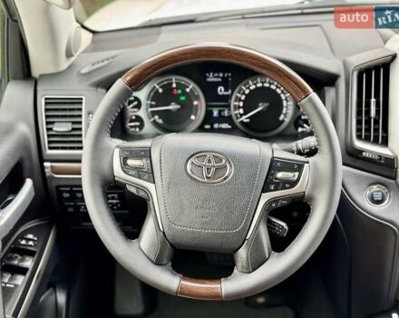 Білий Тойота Ленд Крузер, об'ємом двигуна 4.46 л та пробігом 190 тис. км за 48000 $, фото 20 на Automoto.ua