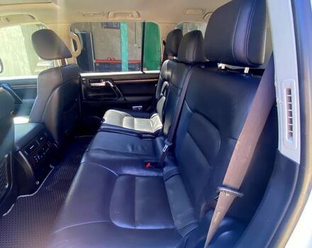 Білий Тойота Ленд Крузер, об'ємом двигуна 4.6 л та пробігом 0 тис. км за 60000 $, фото 10 на Automoto.ua