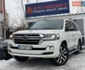 Білий Тойота Ленд Крузер, об'ємом двигуна 4.46 л та пробігом 173 тис. км за 52900 $, фото 1 на Automoto.ua