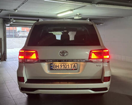 Білий Тойота Ленд Крузер, об'ємом двигуна 4.61 л та пробігом 112 тис. км за 53500 $, фото 3 на Automoto.ua