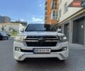 Белый Тойота Ленд Крузер, объемом двигателя 4.46 л и пробегом 188 тыс. км за 60900 $, фото 15 на Automoto.ua