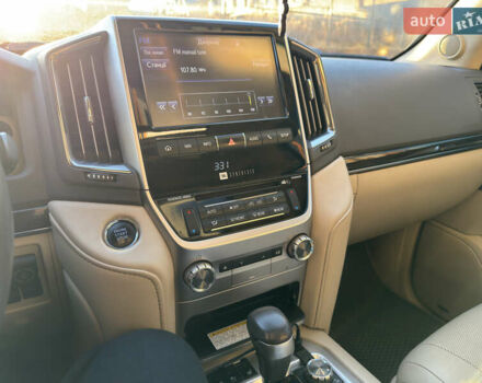 Білий Тойота Ленд Крузер, об'ємом двигуна 4.61 л та пробігом 239 тис. км за 48500 $, фото 6 на Automoto.ua