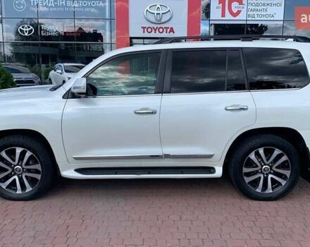Білий Тойота Ленд Крузер, об'ємом двигуна 4.46 л та пробігом 241 тис. км за 47900 $, фото 2 на Automoto.ua