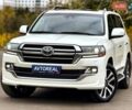 Білий Тойота Ленд Крузер, об'ємом двигуна 4.46 л та пробігом 205 тис. км за 53500 $, фото 1 на Automoto.ua