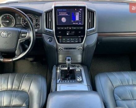 Білий Тойота Ленд Крузер, об'ємом двигуна 4.46 л та пробігом 241 тис. км за 47900 $, фото 7 на Automoto.ua