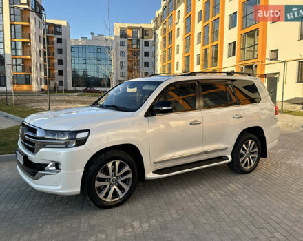 Білий Тойота Ленд Крузер, об'ємом двигуна 4.61 л та пробігом 239 тис. км за 48500 $, фото 2 на Automoto.ua