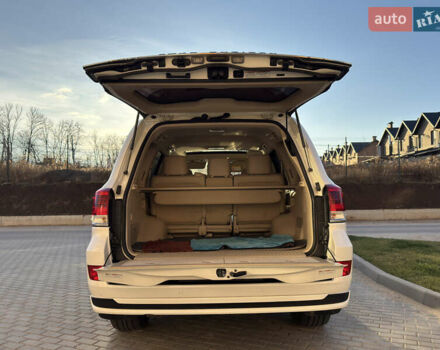 Білий Тойота Ленд Крузер, об'ємом двигуна 4.61 л та пробігом 239 тис. км за 48500 $, фото 25 на Automoto.ua