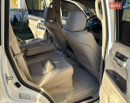 Білий Тойота Ленд Крузер, об'ємом двигуна 4.61 л та пробігом 239 тис. км за 47000 $, фото 11 на Automoto.ua