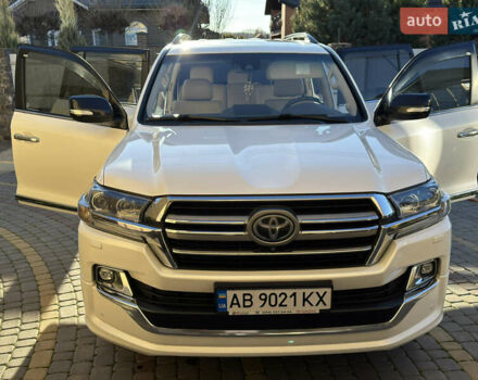 Білий Тойота Ленд Крузер, об'ємом двигуна 4.61 л та пробігом 239 тис. км за 47000 $, фото 1 на Automoto.ua