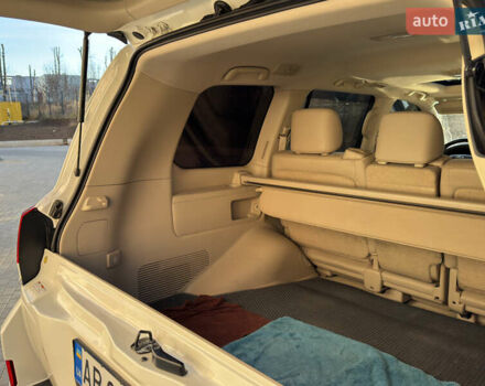 Білий Тойота Ленд Крузер, об'ємом двигуна 4.61 л та пробігом 239 тис. км за 48500 $, фото 16 на Automoto.ua