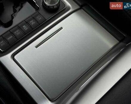 Білий Тойота Ленд Крузер, об'ємом двигуна 4.46 л та пробігом 205 тис. км за 53500 $, фото 84 на Automoto.ua