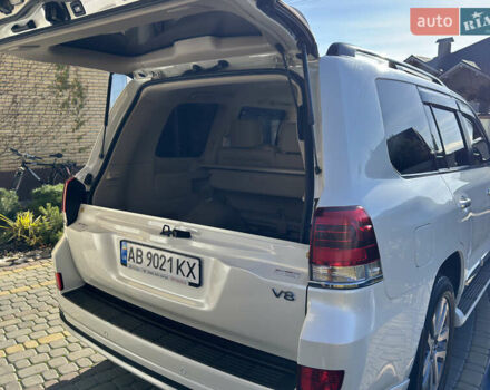 Білий Тойота Ленд Крузер, об'ємом двигуна 4.61 л та пробігом 239 тис. км за 47000 $, фото 15 на Automoto.ua