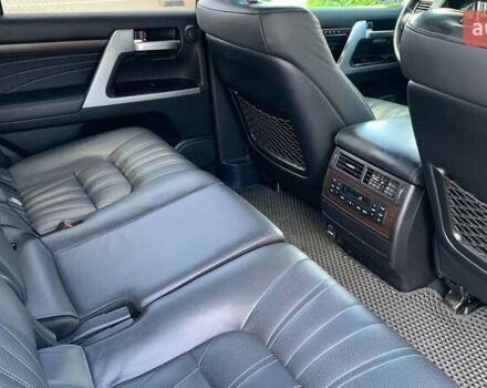 Білий Тойота Ленд Крузер, об'ємом двигуна 4.46 л та пробігом 241 тис. км за 47900 $, фото 6 на Automoto.ua