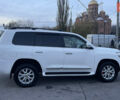 Белый Тойота Ленд Крузер, объемом двигателя 4.46 л и пробегом 125 тыс. км за 58000 $, фото 8 на Automoto.ua