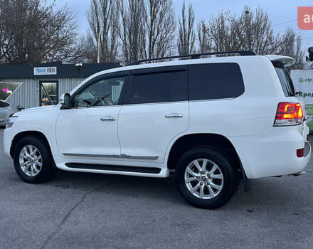 Белый Тойота Ленд Крузер, объемом двигателя 4.46 л и пробегом 125 тыс. км за 58000 $, фото 3 на Automoto.ua