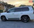 Білий Тойота Ленд Крузер, об'ємом двигуна 0 л та пробігом 150 тис. км за 70500 $, фото 3 на Automoto.ua