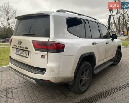 Білий Тойота Ленд Крузер, об'ємом двигуна 3.35 л та пробігом 139 тис. км за 66500 $, фото 3 на Automoto.ua