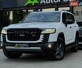 Білий Тойота Ленд Крузер, об'ємом двигуна 3.3 л та пробігом 70 тис. км за 69000 $, фото 1 на Automoto.ua