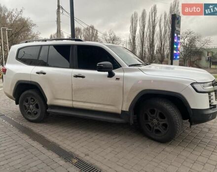 Білий Тойота Ленд Крузер, об'ємом двигуна 3.35 л та пробігом 139 тис. км за 66500 $, фото 2 на Automoto.ua