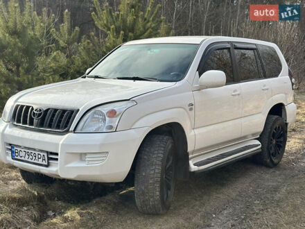 Тойота Ленд Крузер 2006 в Львове на Automoto.ua Белый Тойота Ленд Крузер, объемом двигателя 2.98 л и пробегом 355 тыс. км за 15200 $, фото 1 на Automoto.ua