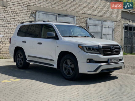 Тойота Ленд Крузер 2011 в Николаеве на Automoto.ua Белый Тойота Ленд Крузер, объемом двигателя 4.5 л и пробегом 176 тыс. км за 32900 $, фото 1 на Automoto.ua