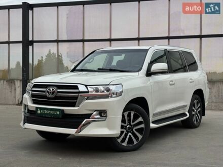 Білий Тойота Ленд Крузер, об'ємом двигуна 4.7 л та пробігом 175 тис. км за 27999 $, фото 1 на Automoto.ua